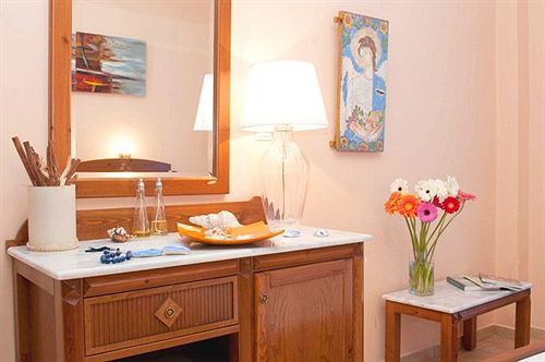 Atlantida Holiday Club Hotel Akrotiri  Bagian luar foto
